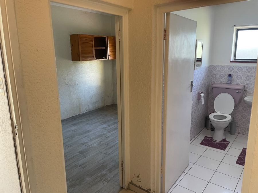To Let 3 Bedroom Property for Rent in Pinelands Western Cape
